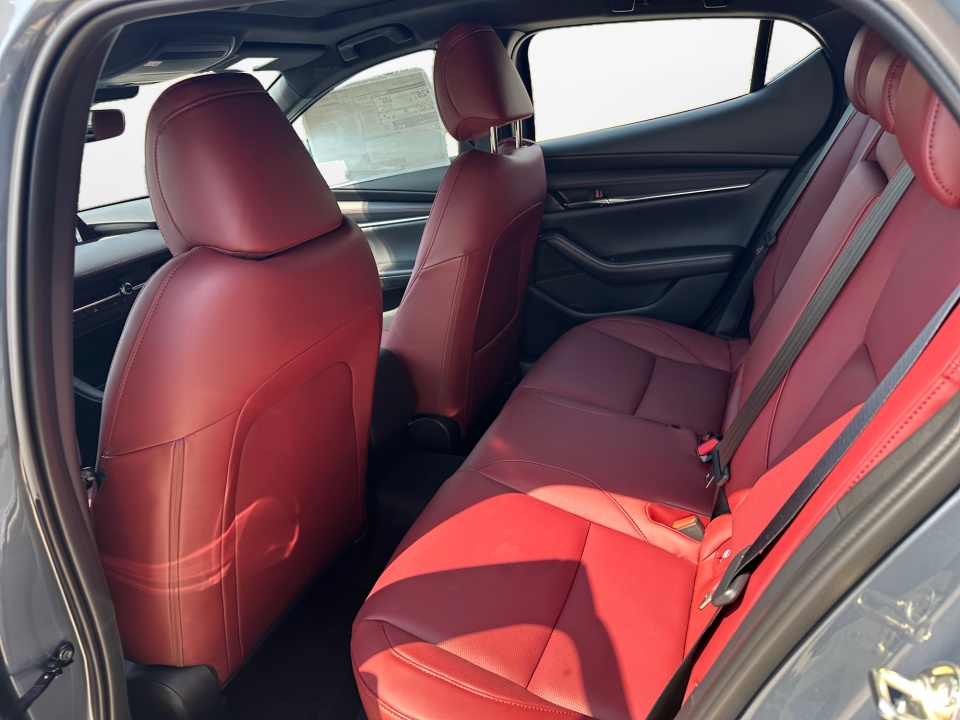 JM1BPBLL6T1860943 2026 Mazda Mazda3 Hatchback 2.5 S Carbon Edition