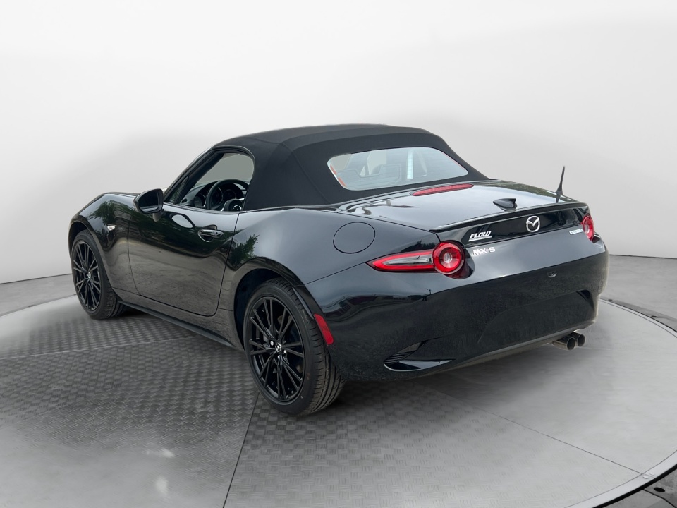 JM1NDAC79T0703027 2026 Mazda MX-5 Miata Club