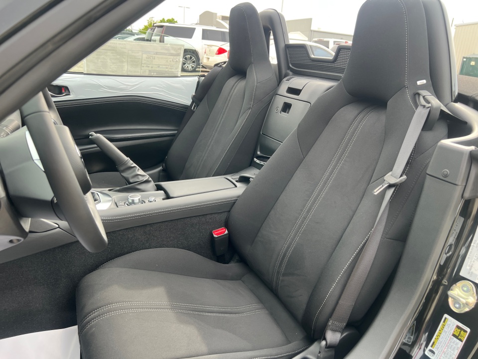 JM1NDAC79T0703027 2026 Mazda MX-5 Miata Club