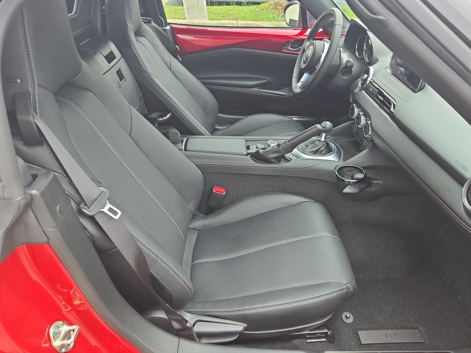 JM1NDAD74T0707792 2026 Mazda MX-5 Miata Grand Touring