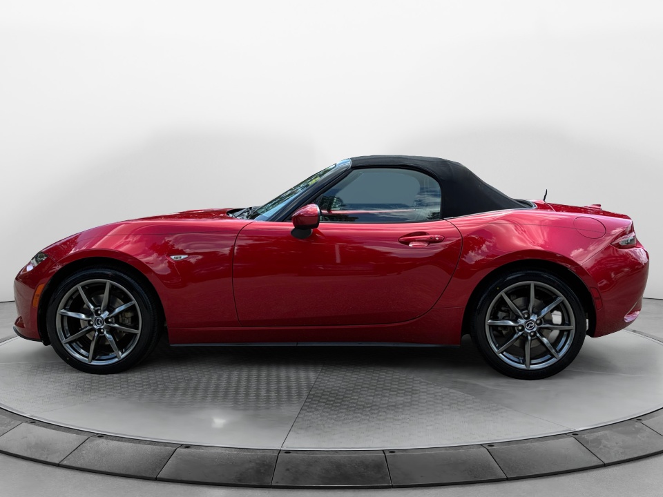 Used 2016 Mazda MX-5 Miata Convertible