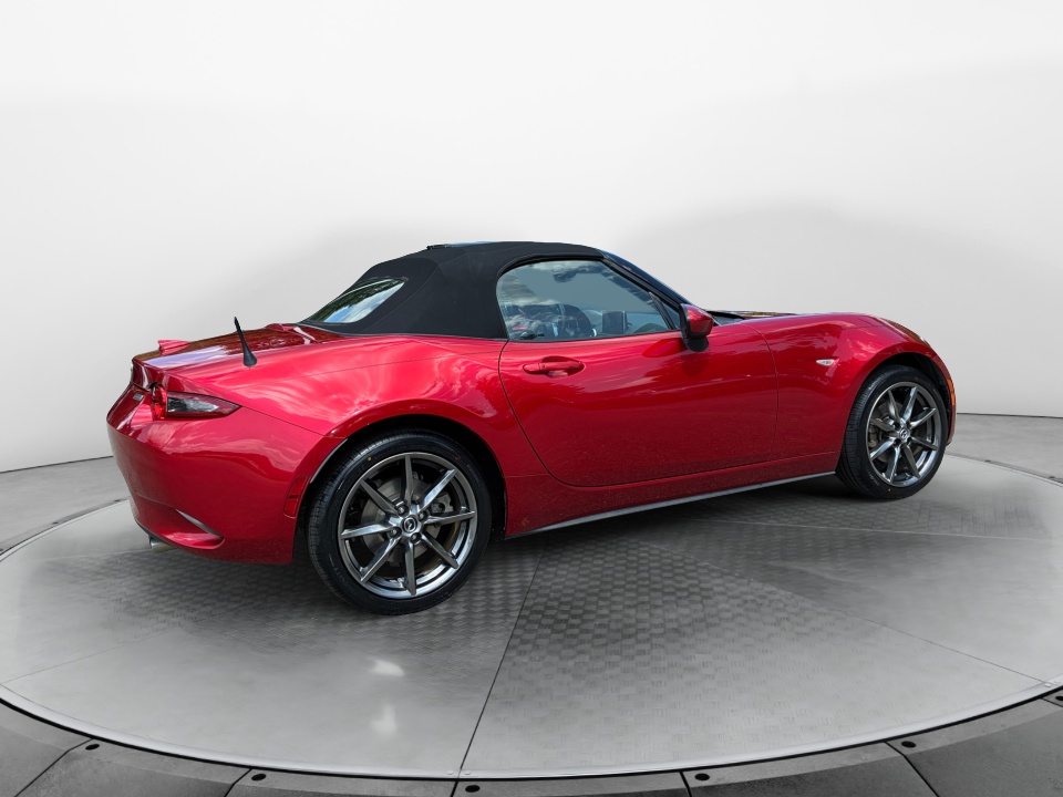 Used 2016 Mazda MX-5 Miata Convertible