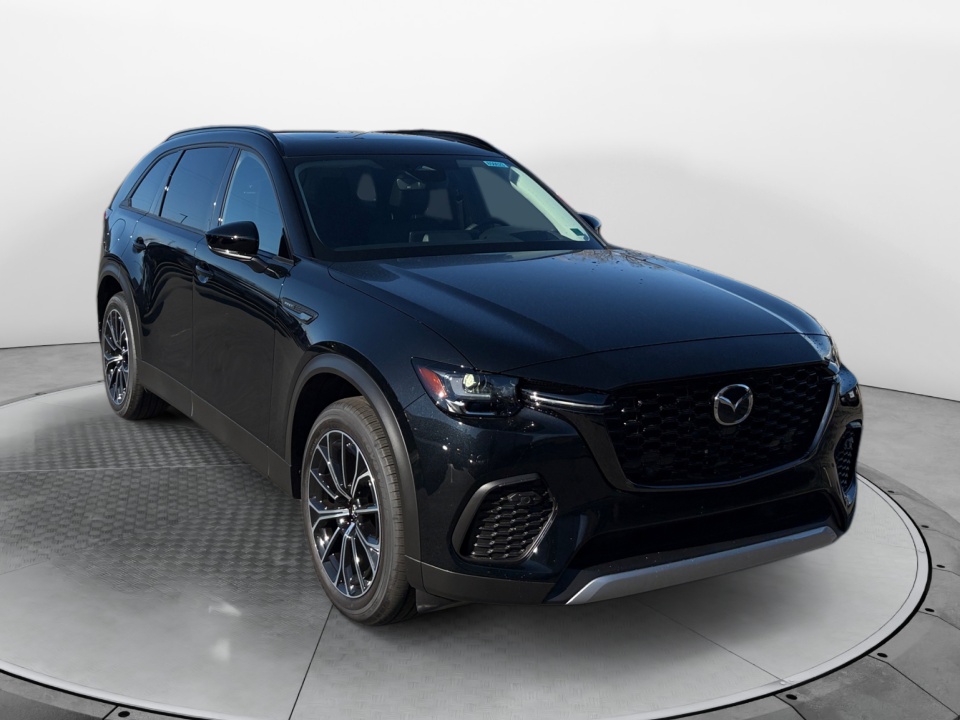 new 2025 Mazda CX-70 PHEV Premium Package
