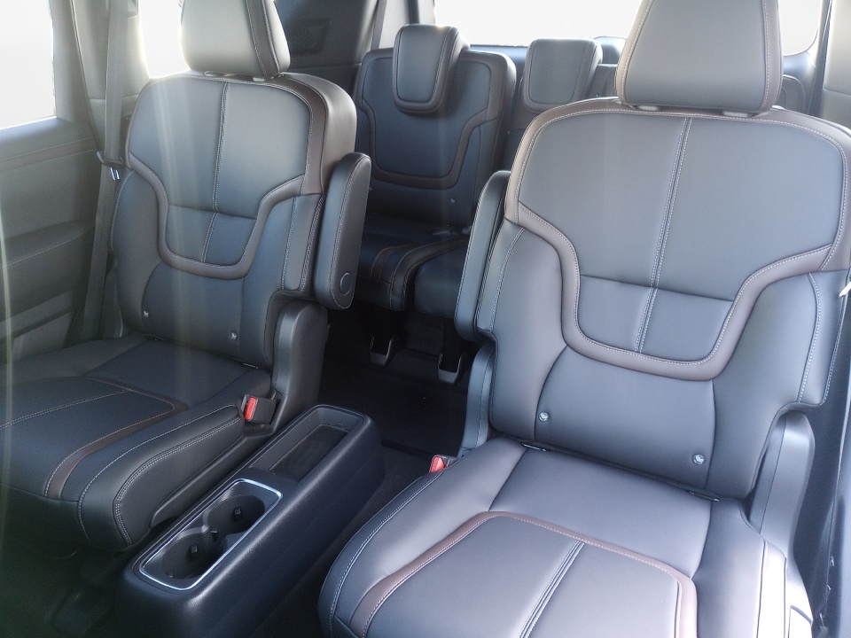 JN8AY3BB0T9123587 2026 Nissan Armada SL