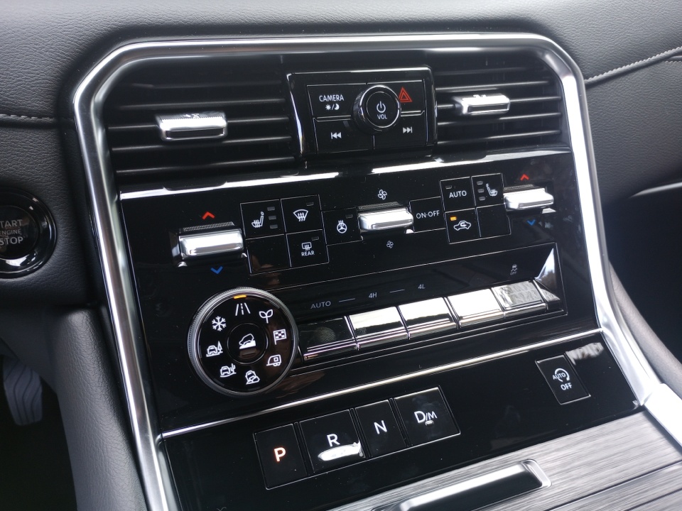 JN8AY3BE0T9430137 2026 Nissan Armada SL