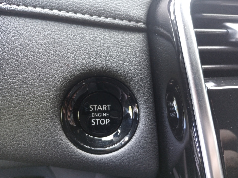 JN8AY3BE0T9430137 2026 Nissan Armada SL