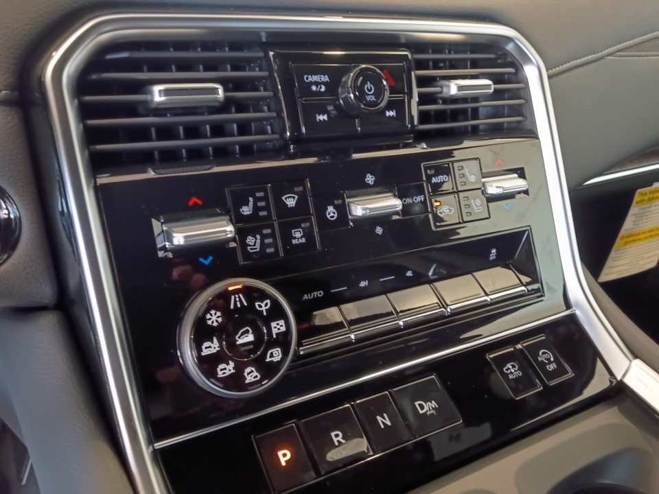 JN8AY3CC2T9231734 2026 Nissan Armada Platinum Reserve