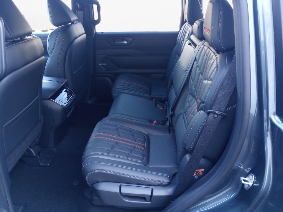 JN8AY3DEXT9432054 2026 Nissan Armada PRO-4X