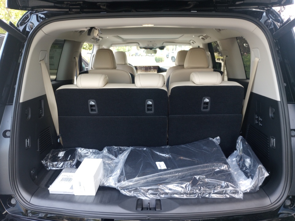 JN8AY3EB5T9120650 2026 Nissan Armada Platinum