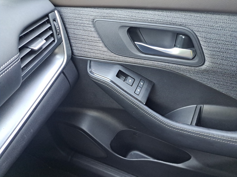 Used 2023 Nissan Rogue SUV