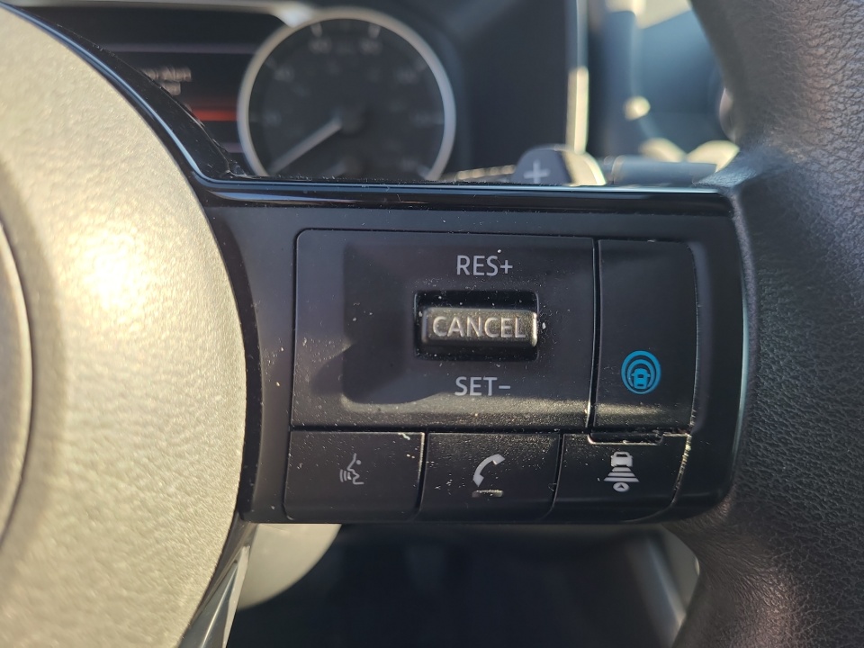 Used 2023 Nissan Rogue SUV