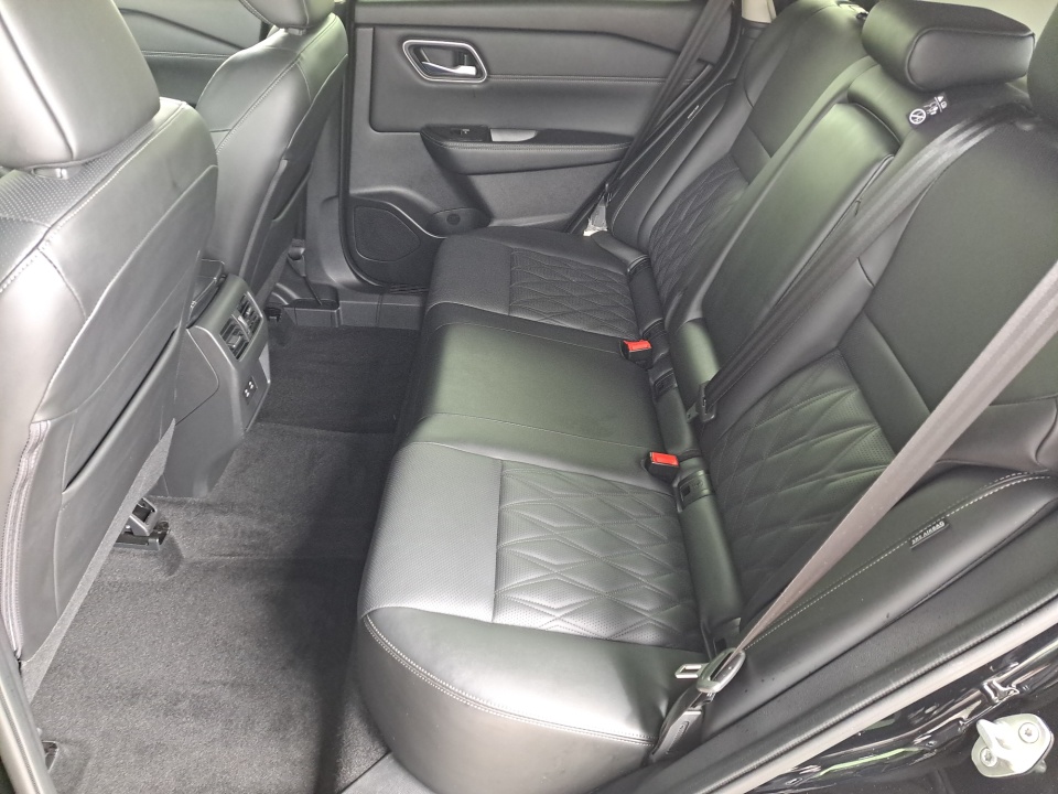 Used 2025 Nissan Rogue SUV