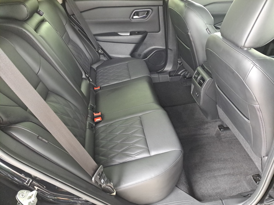 Used 2025 Nissan Rogue SUV