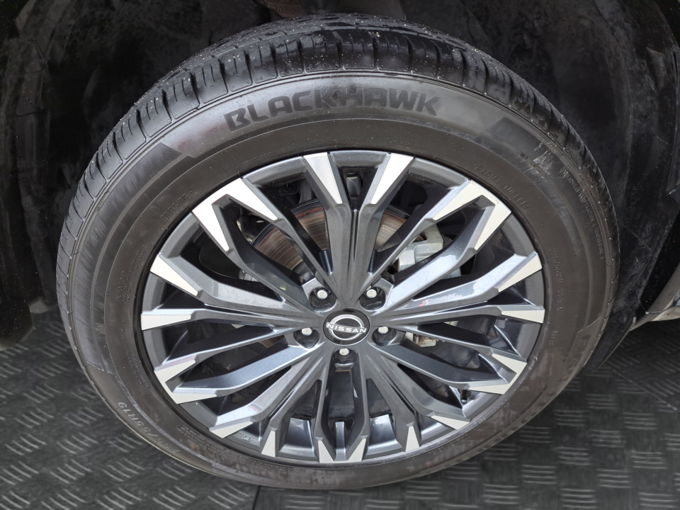 Used 2025 Nissan Rogue SUV