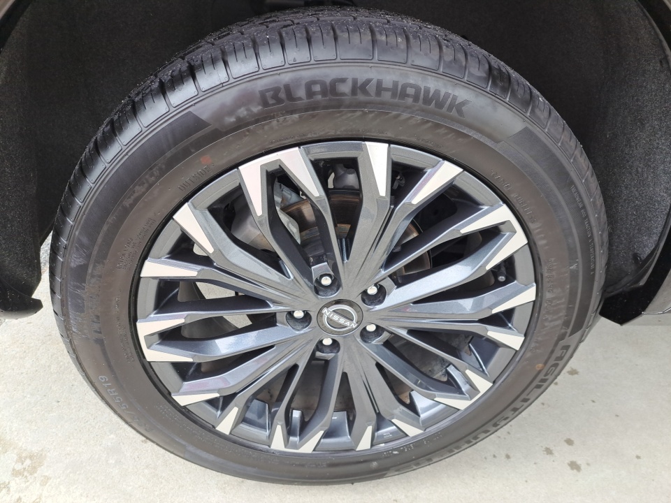 Used 2025 Nissan Rogue SUV