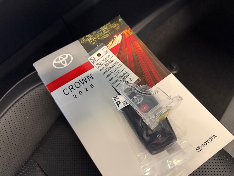 JTDAAAAF9T3050036 2026 Toyota Crown Limited