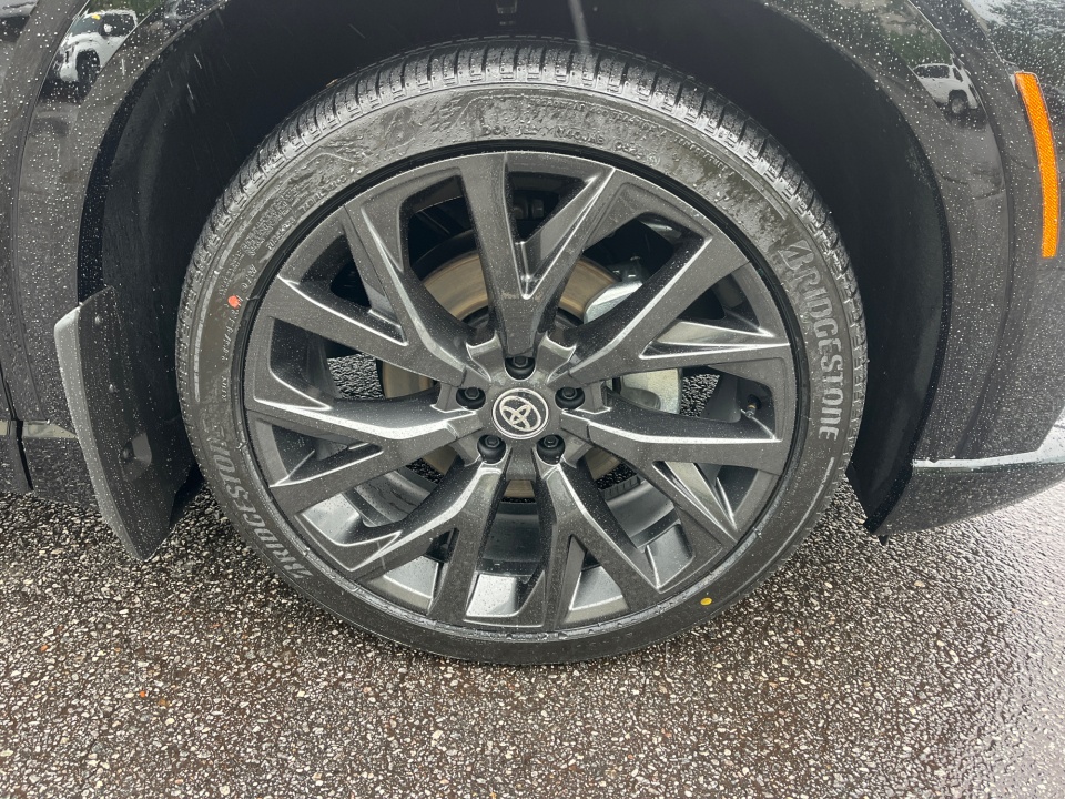 JTDACAAJ0T3045936 2026 Toyota Crown Signia Limited
