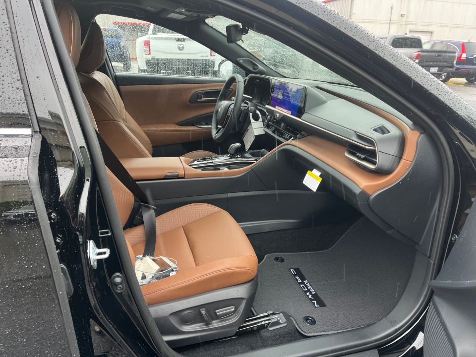 JTDACAAJ0T3045936 2026 Toyota Crown Signia Limited