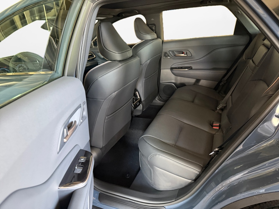 JTDACAAJ2T3046828 2026 Toyota Crown Signia Limited