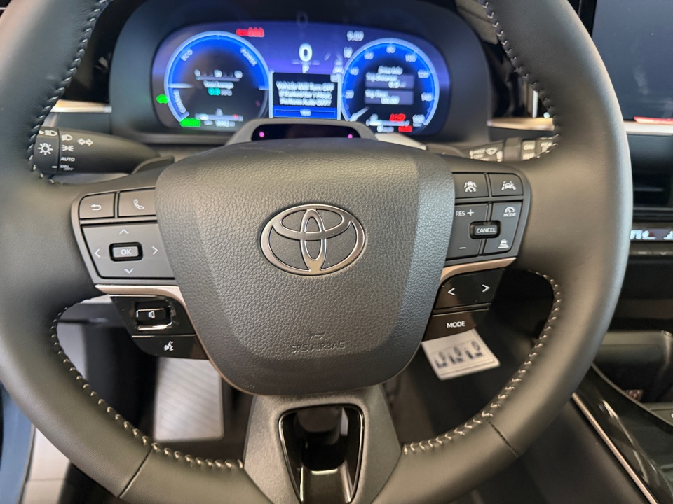 JTDACAAJ8T3046879 2026 Toyota Crown Signia Limited