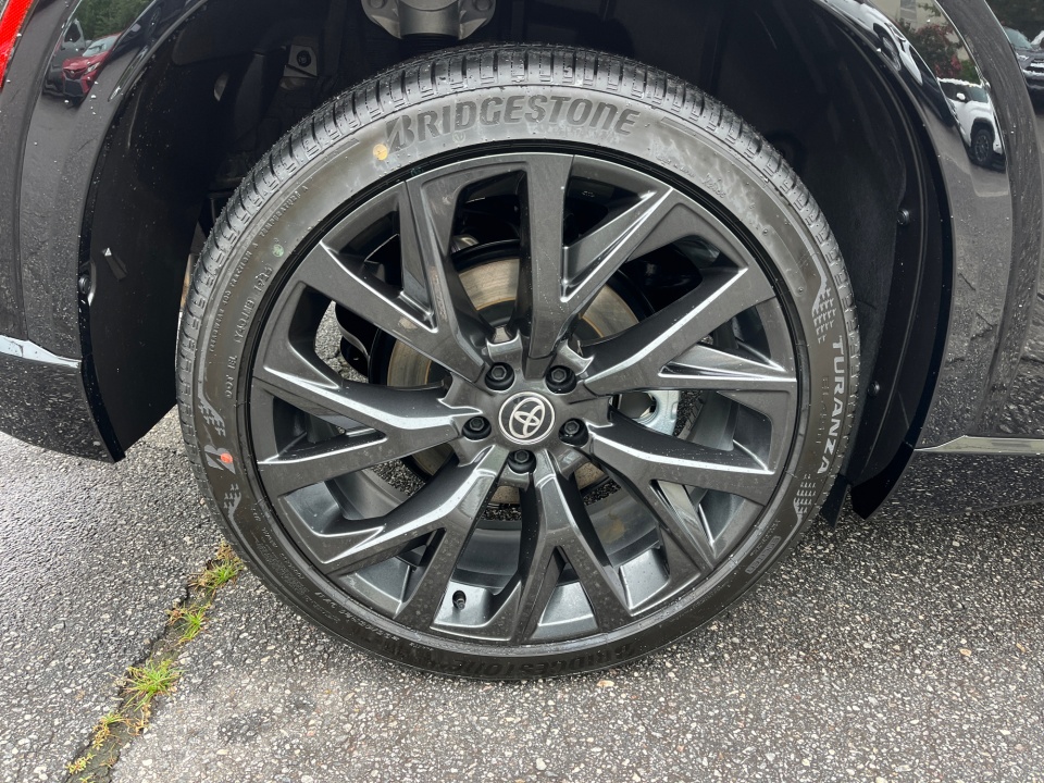 JTDACAAJ9T3050083 2026 Toyota Crown Signia Limited