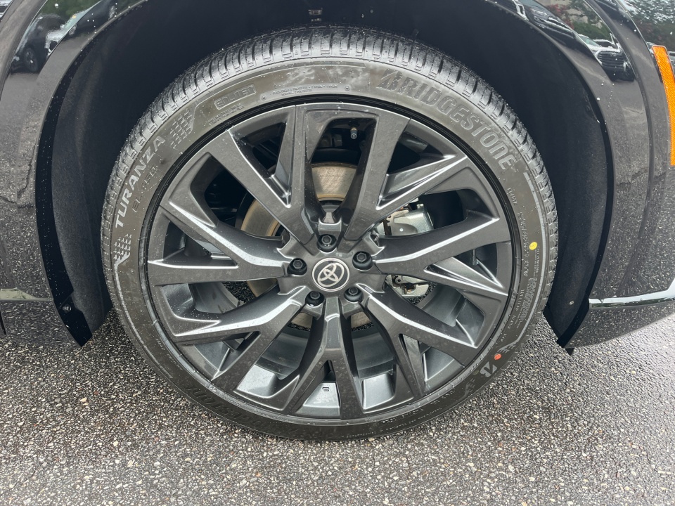 JTDACAAJ9T3050083 2026 Toyota Crown Signia Limited