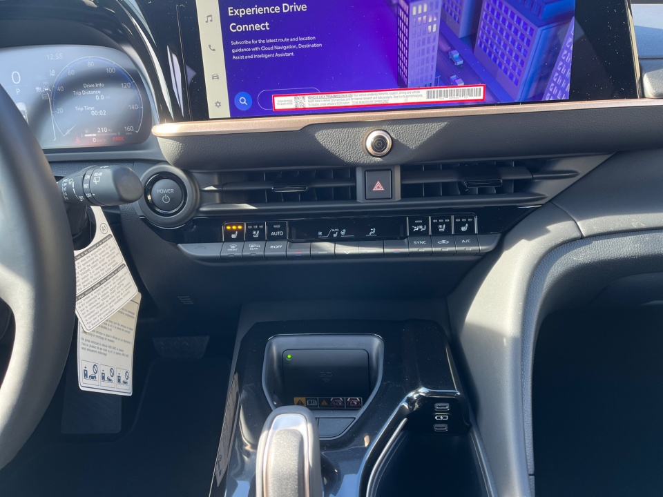 JTDACAAJXT3037102 2026 Toyota Crown Signia XLE