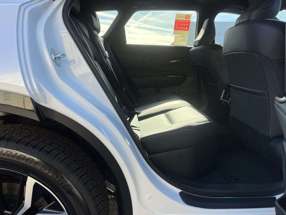 JTDACAAJXT3037102 2026 Toyota Crown Signia XLE