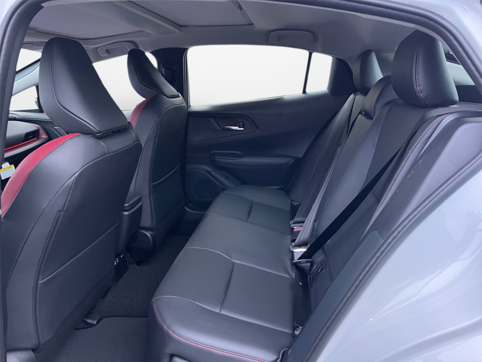 JTDACACU6T3062747 2026 Toyota Prius Plug-In Hybrid XSE