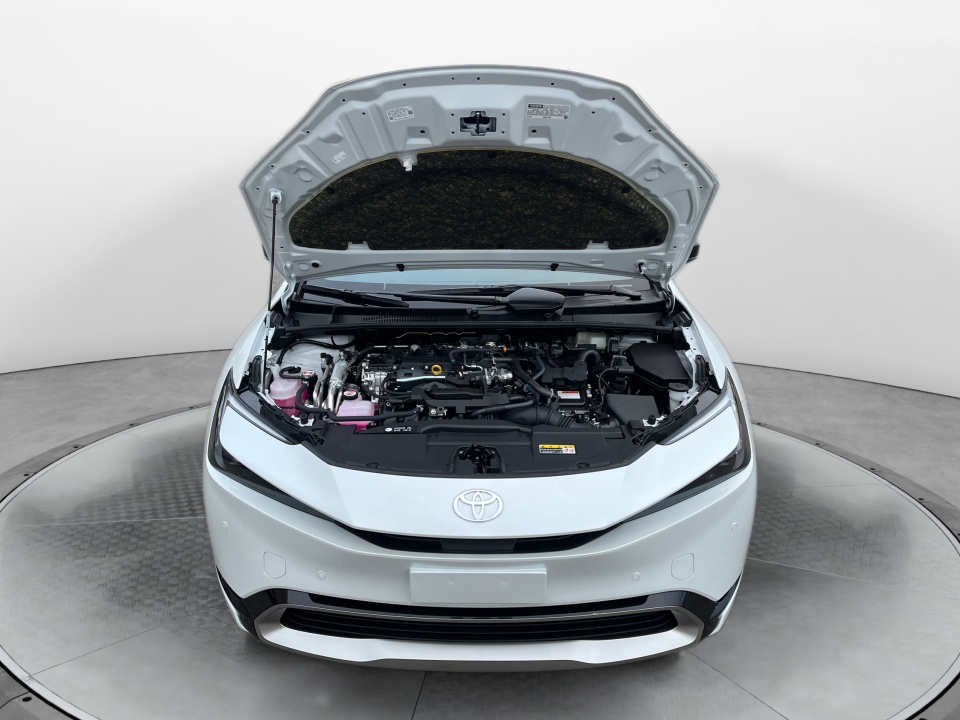 JTDACACU6T3062747 2026 Toyota Prius Plug-In Hybrid XSE