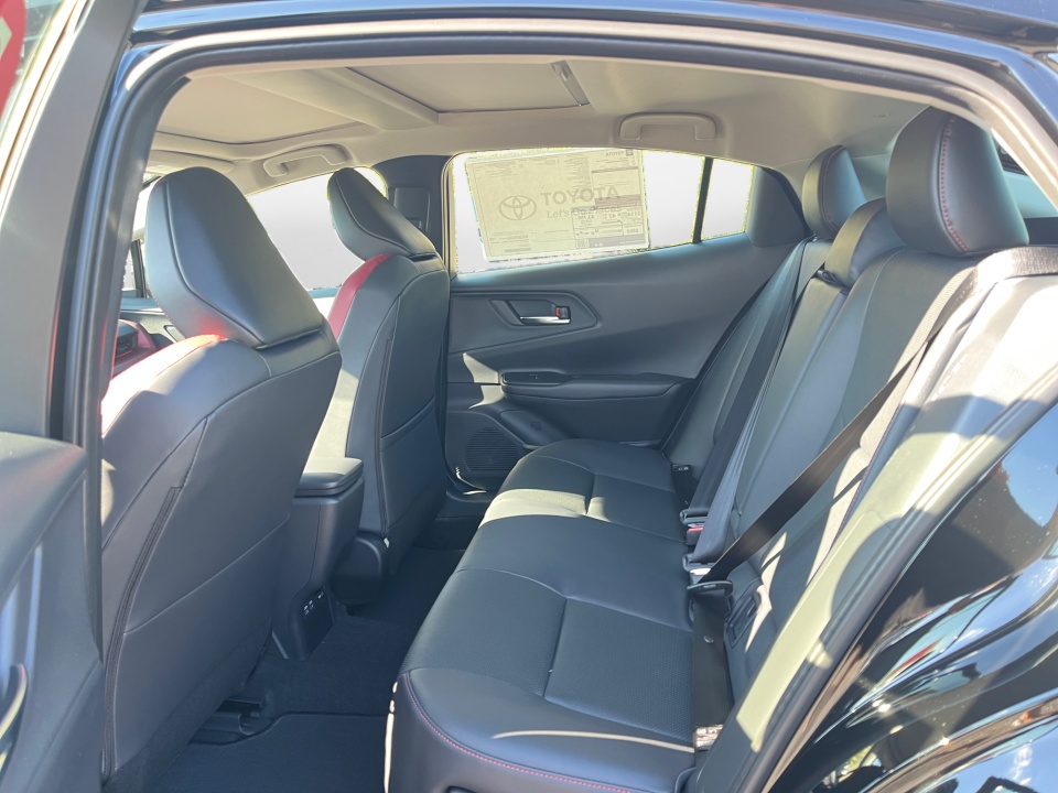 JTDACACUXV3084804 2027 Toyota Prius Plug-In Hybrid XSE