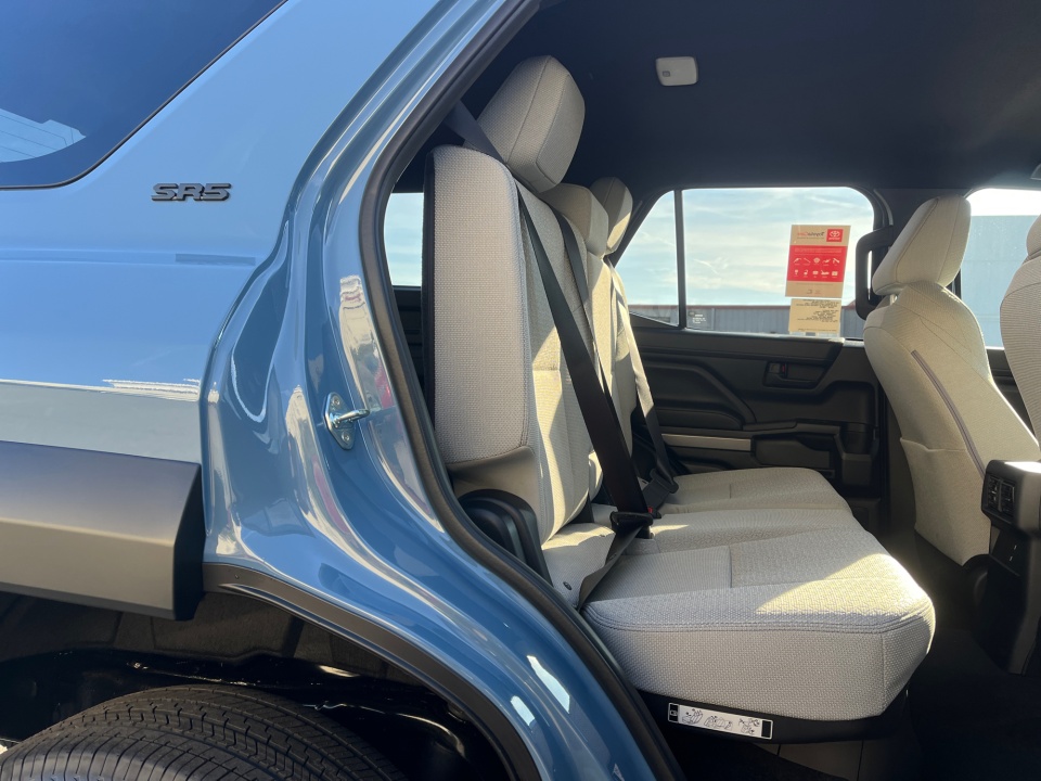 JTEVA5AR1T5009872 2026 Toyota 4Runner SR5