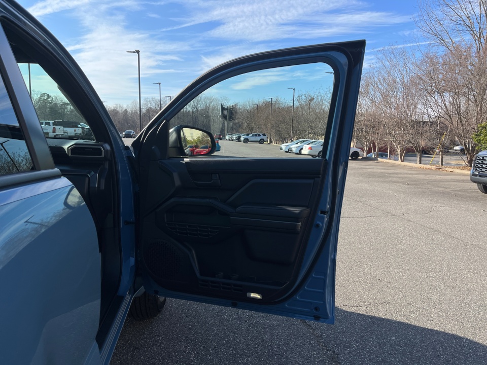 JTEVA5AR1T5009872 2026 Toyota 4Runner SR5