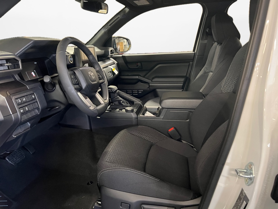 JTEVA5AR5T5010197 2026 Toyota 4Runner SR5