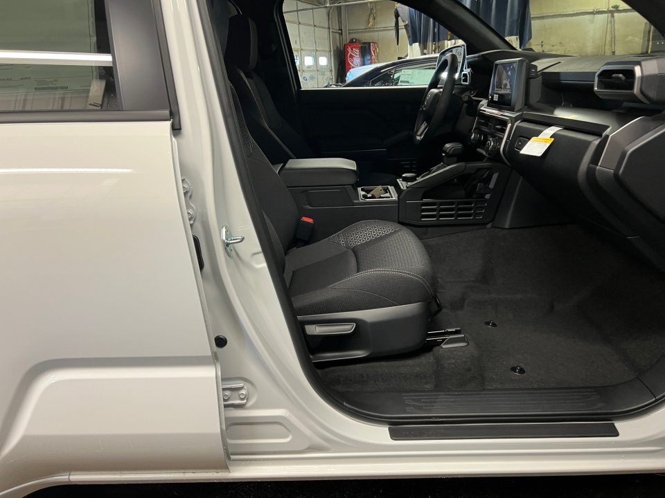 JTEVA5AR5T5010197 2026 Toyota 4Runner SR5