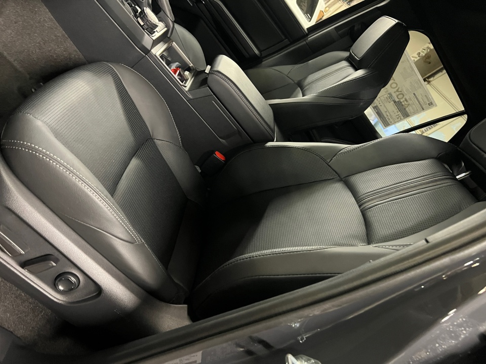 JTEVA5BR1T5087924 2026 Toyota 4Runner Limited