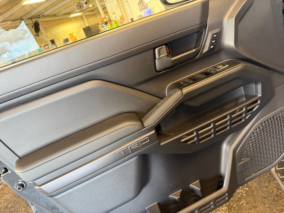 JTEVB5BR1T5040440 2026 Toyota 4Runner Hybrid TRD Off Road Premium
