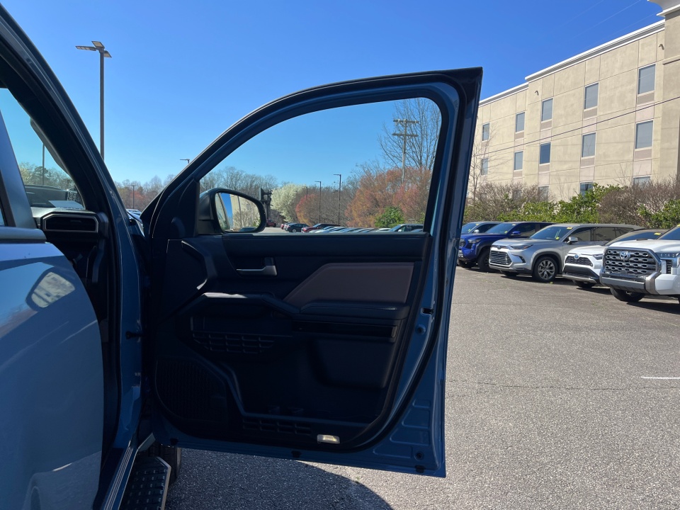 JTEVB5BR7T5034061 2026 Toyota 4Runner Hybrid Limited