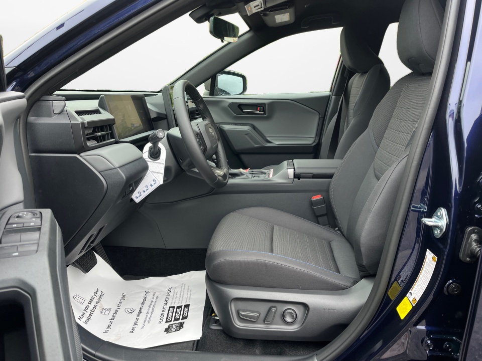 JTM7ERAV1TJ016768 2026 Toyota RAV4 Plug-In Hybrid SE