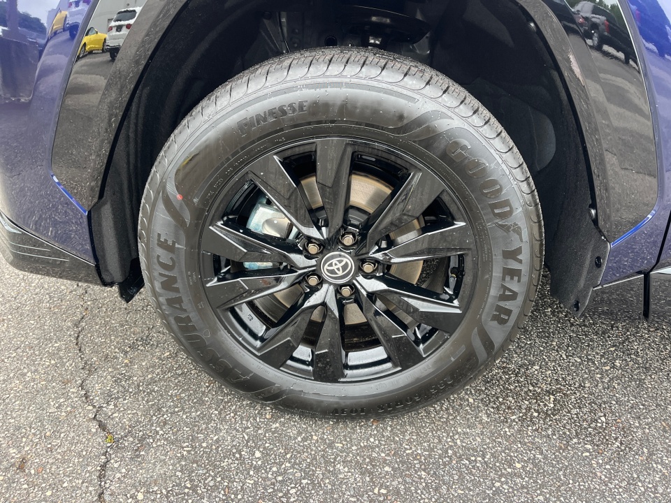 JTM7ERAV1TJ016768 2026 Toyota RAV4 Plug-In Hybrid SE