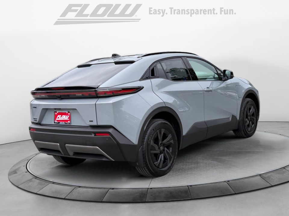 JTMAAAAD1TJ022242 2026 Toyota C-HR SE