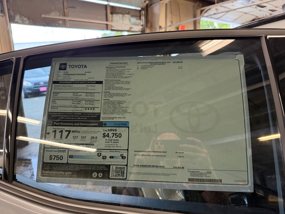 JTMAAAAD1TJ022242 2026 Toyota C-HR SE