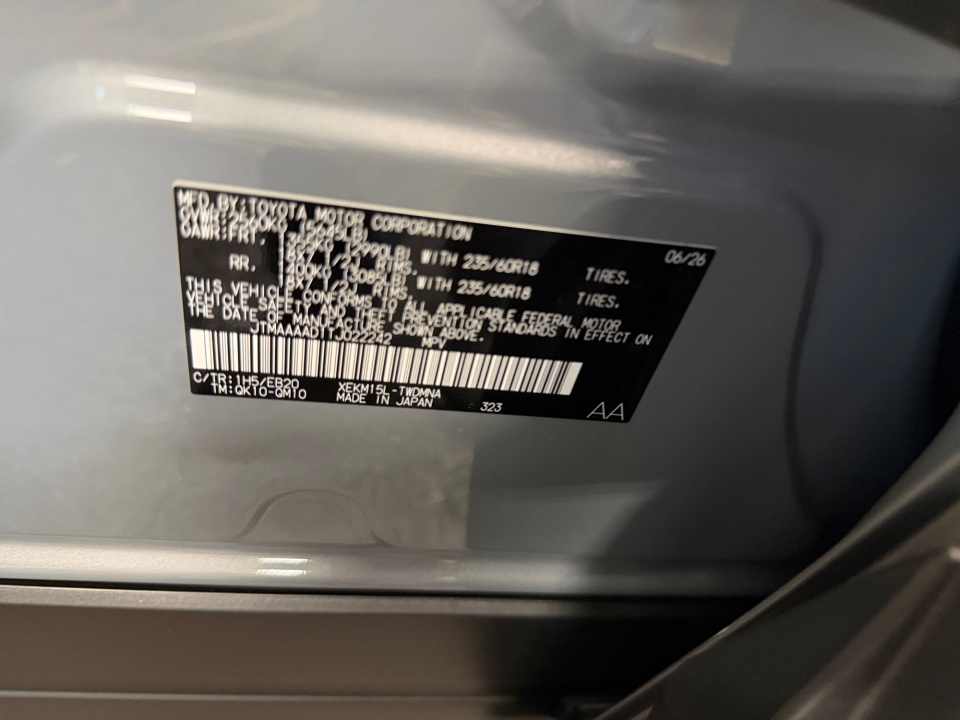 JTMAAAAD1TJ022242 2026 Toyota C-HR SE