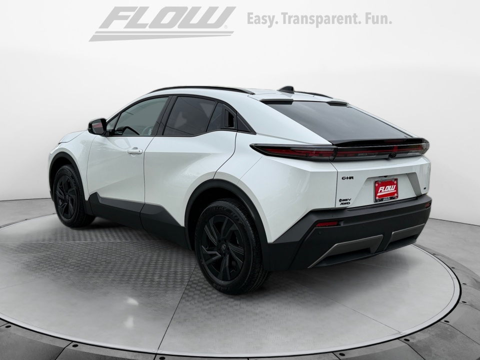 JTMAAAADXTJ018920 2026 Toyota C-HR SE