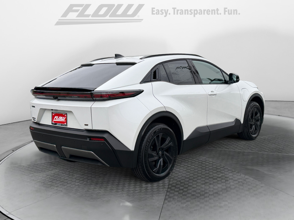JTMAAAADXTJ018920 2026 Toyota C-HR SE