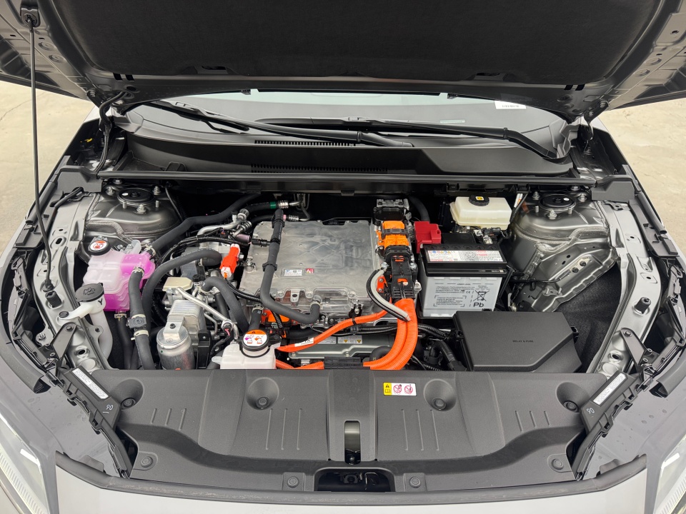 JTMBEAGC6TA000213 2026 Subaru Solterra Premium