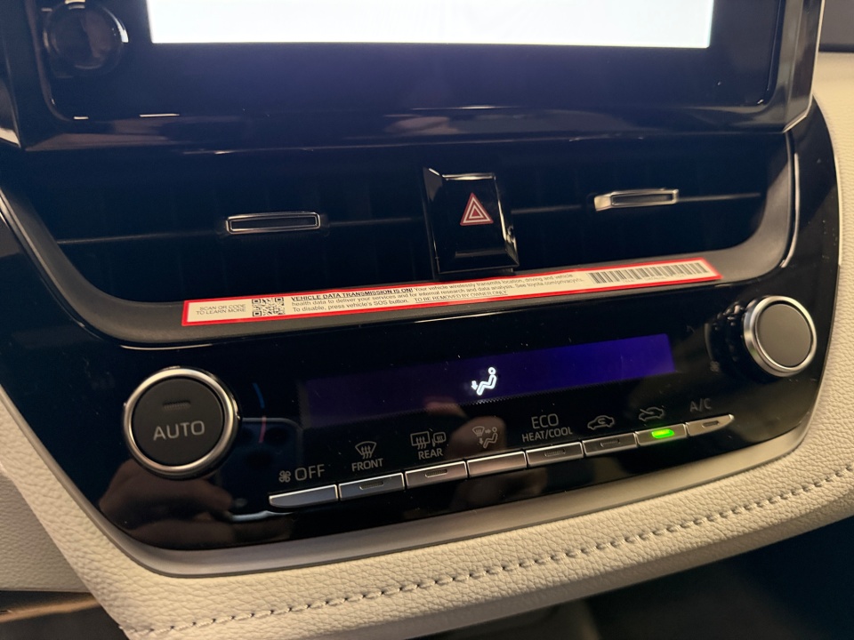 JTND4MBE8T3259436 2026 Toyota Corolla Hatchback SE