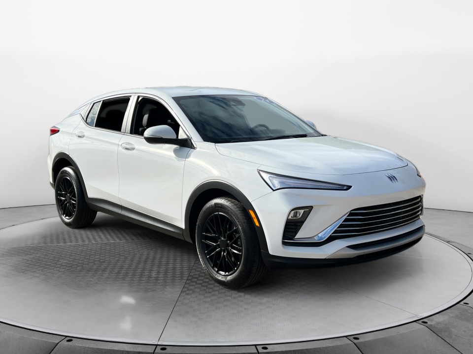 White 2024 Buick Envista Preferred FWD SUV / Crossover Front-Wheel Drive Automatic