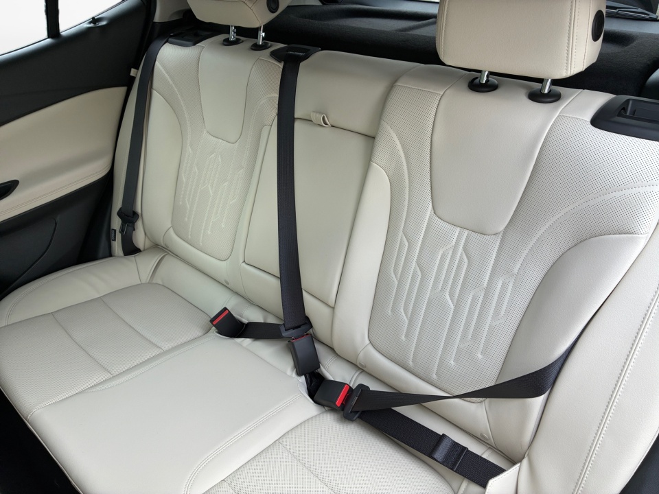 KL4AMFSL2TB228040 2026 Buick Encore GX Avenir