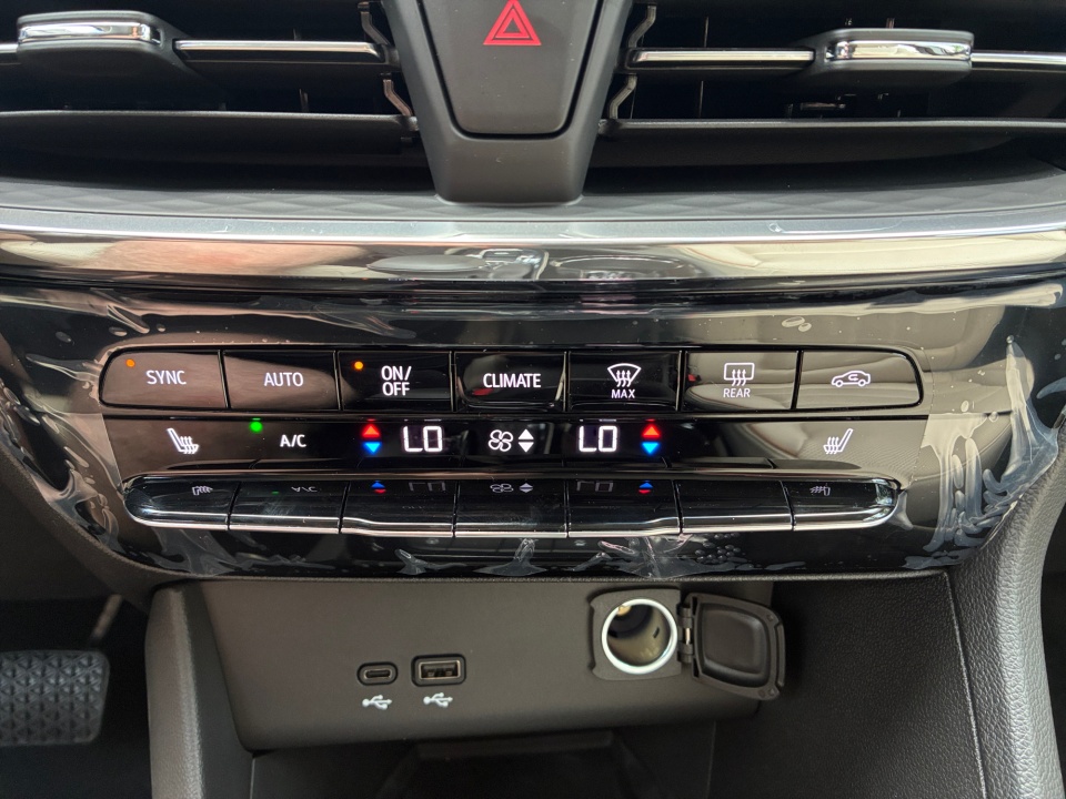 KL4AMFSL2TB228040 2026 Buick Encore GX Avenir